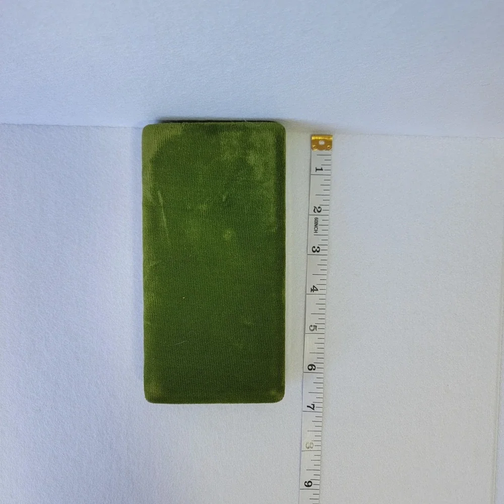 Vintage Miriam Haskell for Chatani Pearls Presentatio Box Dark Green Velvet Case